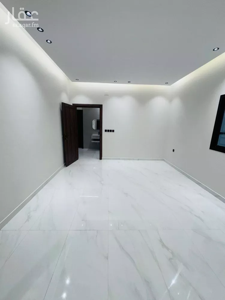 شقة للبيع في شارع فالح ابن خفاف, حي الرحاب 1, مدينة جازان, منطقة جازان صورة 4