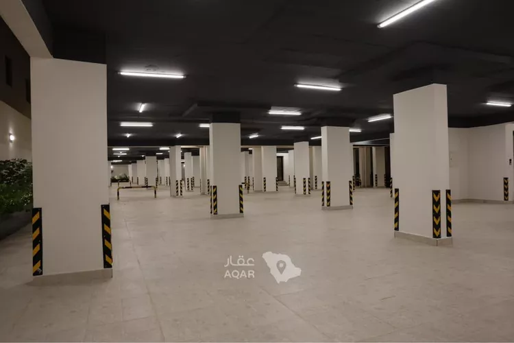 شقة للبيع في شارع احمد عبدالجبار, حي الملك فهد, مدينة أبو عريش - أبو عريش, منطقة جازان 4