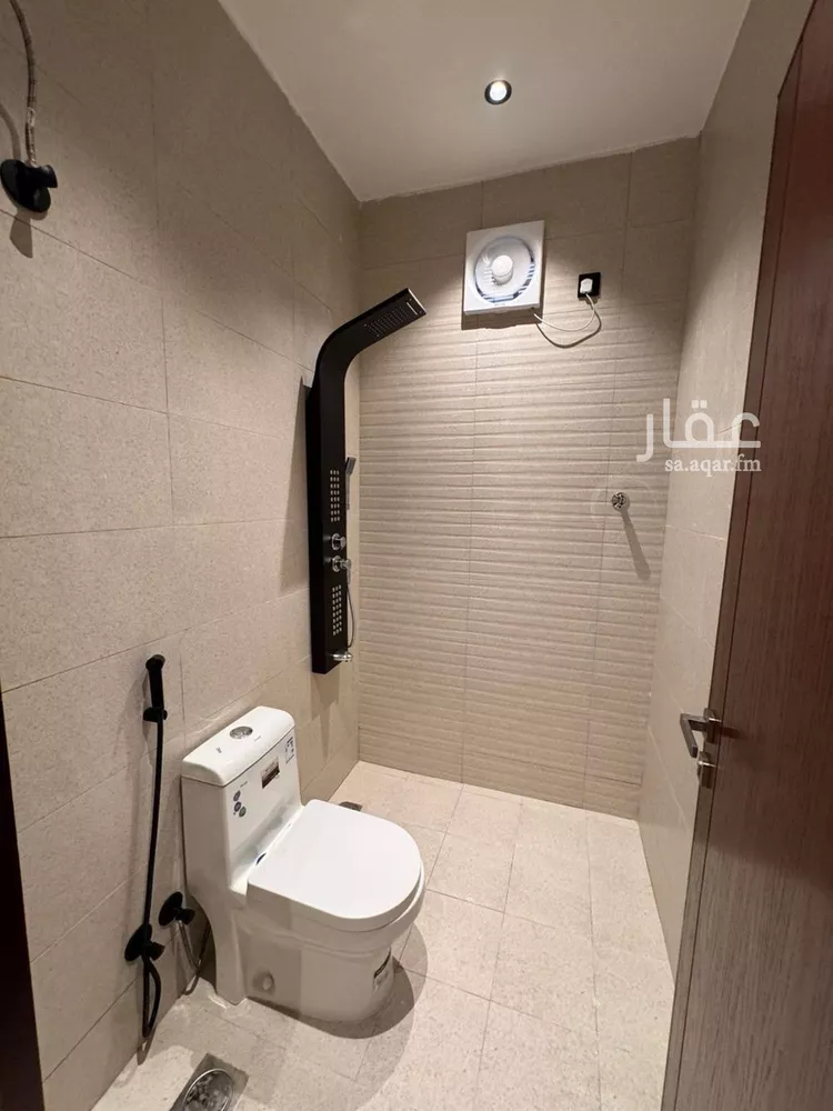 شقة للبيع في شارع شارع الامير بندر بن عبد العزيز, حي المحمدية 2, مدينة جازان, منطقة جازان صورة 3