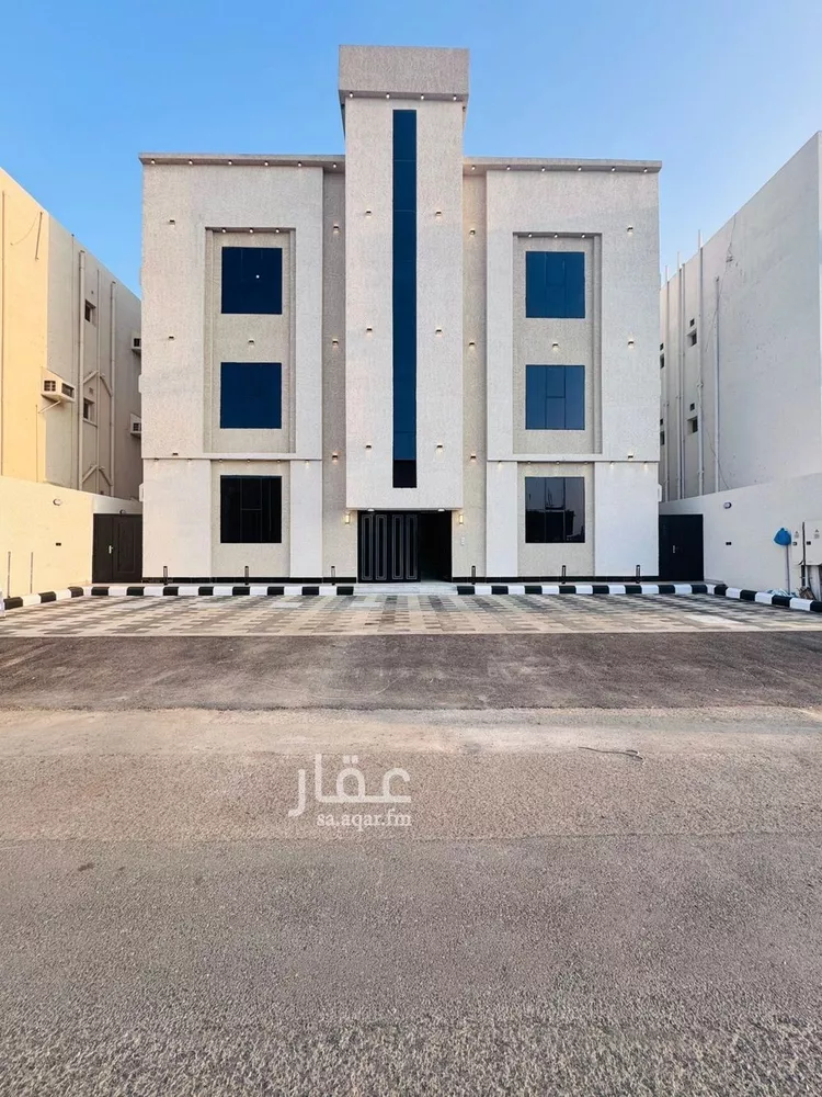 Floor for Sale in Jazan As Suways 15