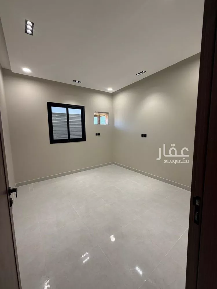 شقة للبيع في شارع شارع الامير ناصر بن عبد العزيز, حي الرحاب 2, مدينة جازان, منطقة جازان 12