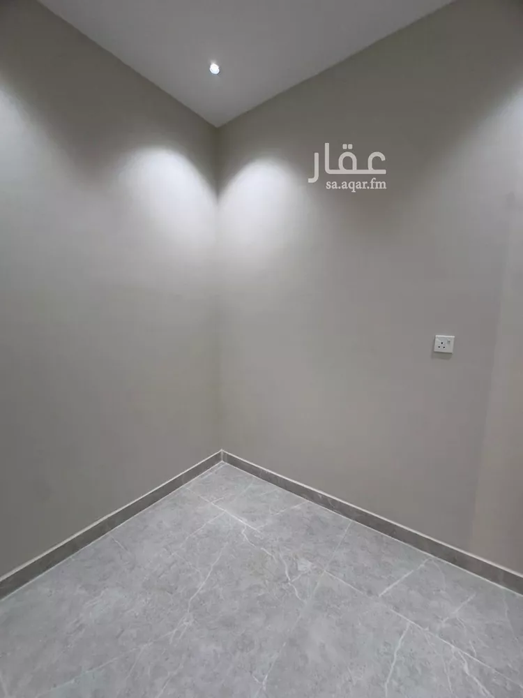 شقة للبيع في شارع شارع الشيخ أحمد النجمي, حي الرحاب 2, مدينة جازان, منطقة جازان 16