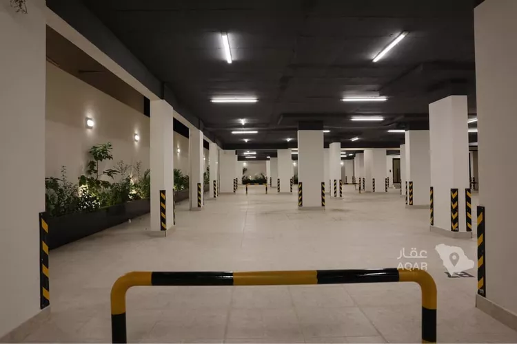 شقة للبيع في شارع احمد عبدالجبار, حي الملك فهد, مدينة أبو عريش - أبو عريش, منطقة جازان 7