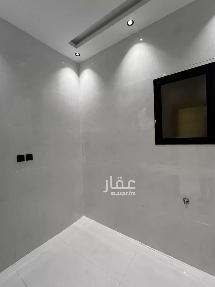 شقة للبيع في شارع صفية بنت عبدالمطلب, حي الرحاب 1, مدينة جازان, منطقة جازان صورة 4