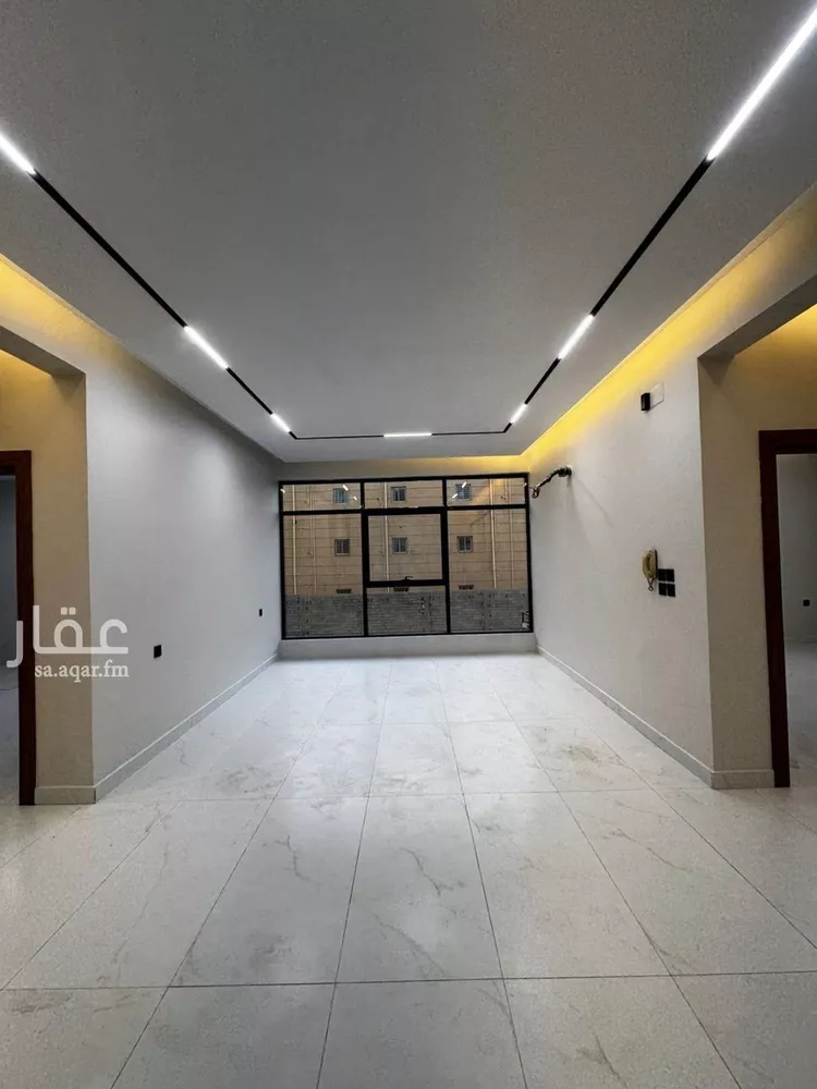 شقة للبيع في شارع مالك ابن حمزة, حي المحمدية 2, مدينة جازان, منطقة جازان صورة 5