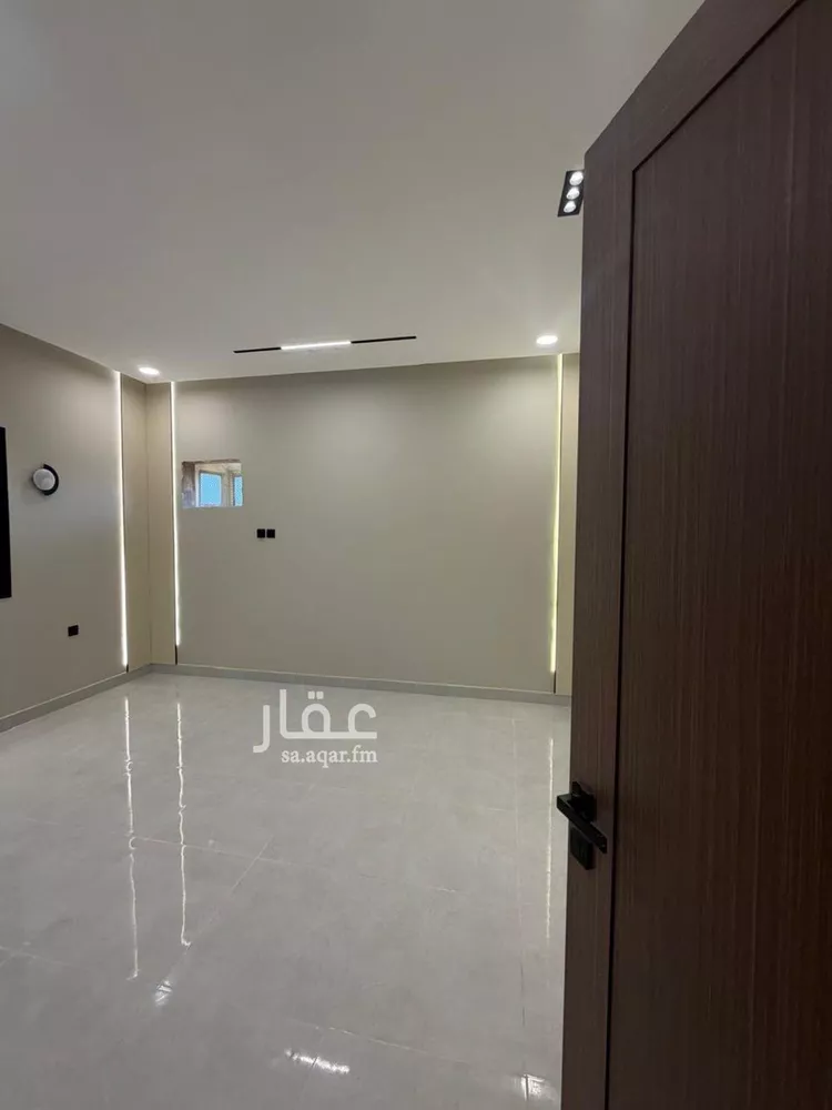 شقة للبيع في شارع شارع عثمان بن عفان, حي السويس 2, مدينة جازان, منطقة جازان صورة 5