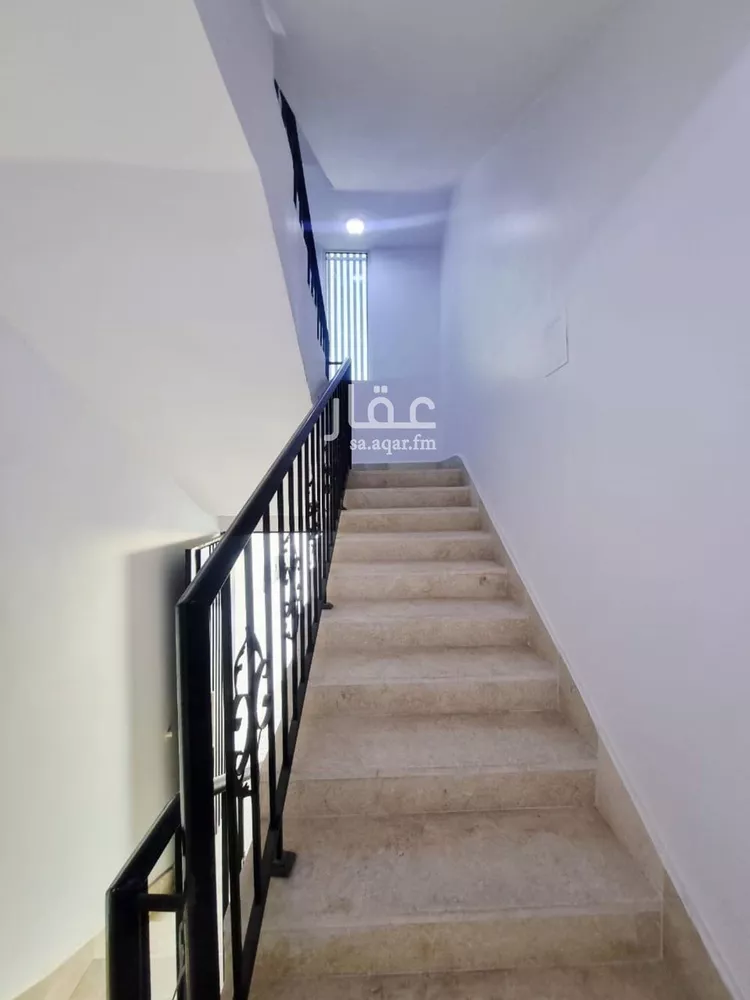 دور للبيع في شارع زينب بنت أبي سلمة, حي الرمال, مدينة الرياض, منطقة الرياض