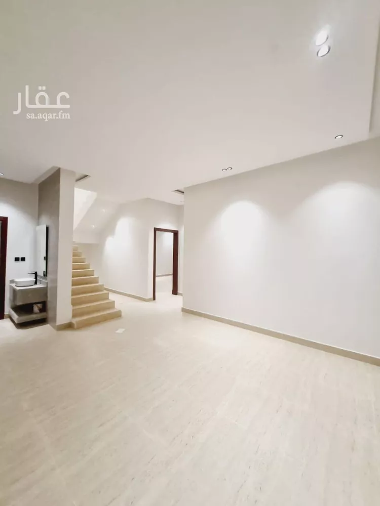دور للبيع في شارع نصر الجيلانى , حي المرجان, مدينة الرياض, منطقة الرياض صورة 5