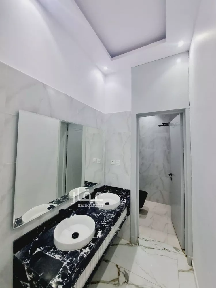 دور للبيع في شارع زينب بنت أبي سلمة, حي الرمال, مدينة الرياض, منطقة الرياض صورة 4