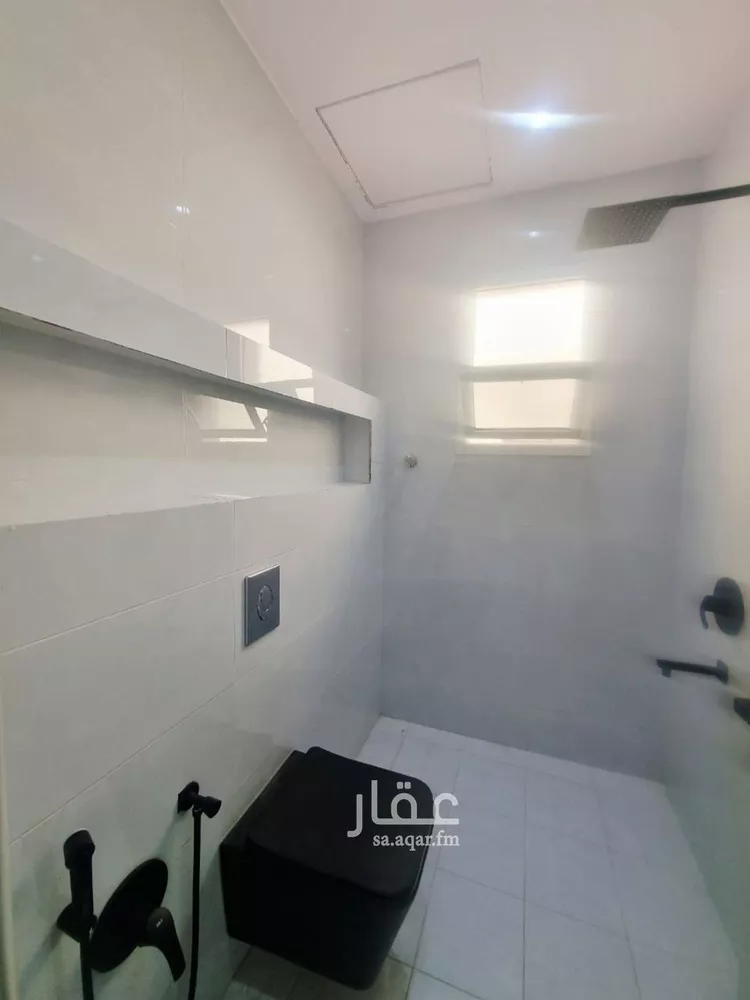 دور للبيع في شارع زينب بنت أبي سلمة, حي الرمال, مدينة الرياض, منطقة الرياض صورة 2
