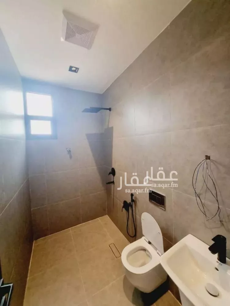 دور للبيع في شارع غريزان, حي المونسية, مدينة الرياض, منطقة الرياض صورة 3
