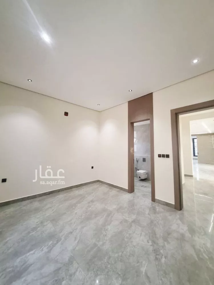 دور للبيع في شارع الصنوان, حي إشبيلية, مدينة الرياض, منطقة الرياض صورة 4