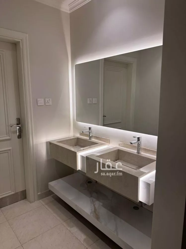 فيلا للإيجار في شارع إبراهيم الجيلي, حي حطين, مدينة الرياض, منطقة الرياض صورة 2