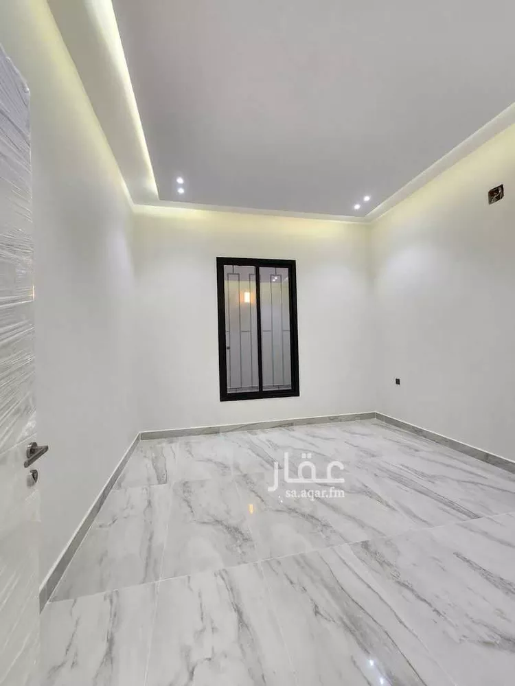 دور للبيع في شارع أكمل القرشي, حي بدر, مدينة الرياض, منطقة الرياض صورة 4