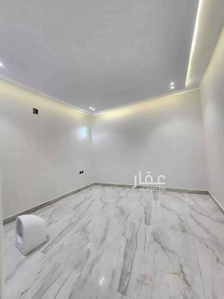 شقة للبيع في شارع أكمل القرشي, حي بدر, مدينة الرياض, منطقة الرياض صورة 4