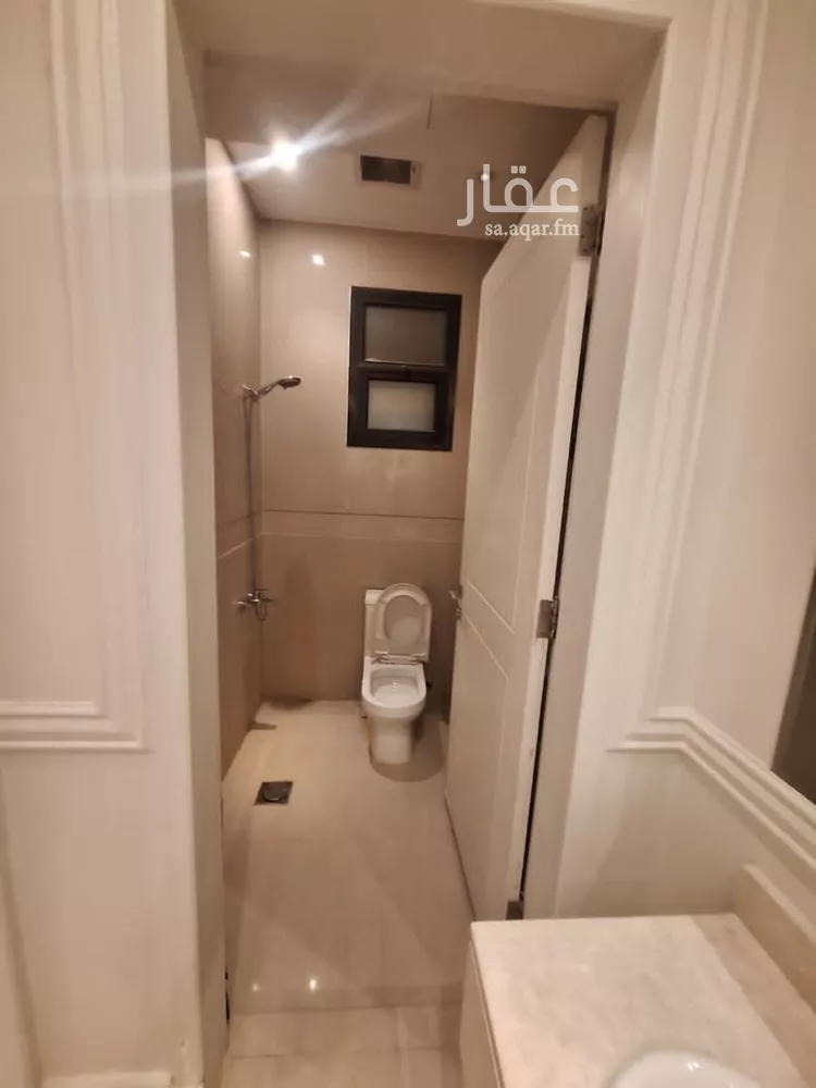 شقة للإيجار في شارع الثمامه, حي الملقا, مدينة الرياض, منطقة الرياض صورة 4