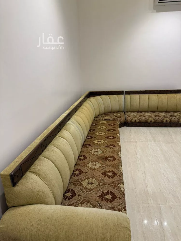 فيلا للإيجار في شارع نهر ابن عميره, حي القادسية, مدينة الرياض, منطقة الرياض صورة 4