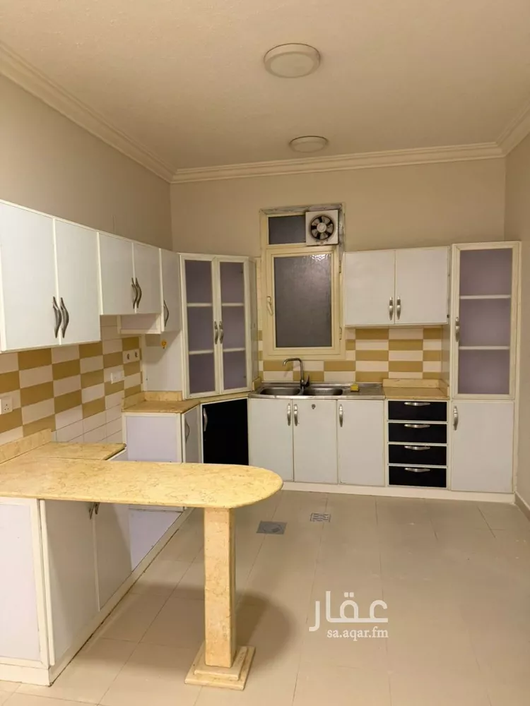 شقة للإيجار في شارع أبي دلف الخزرجي, حي النزهة, مدينة الرياض, منطقة الرياض