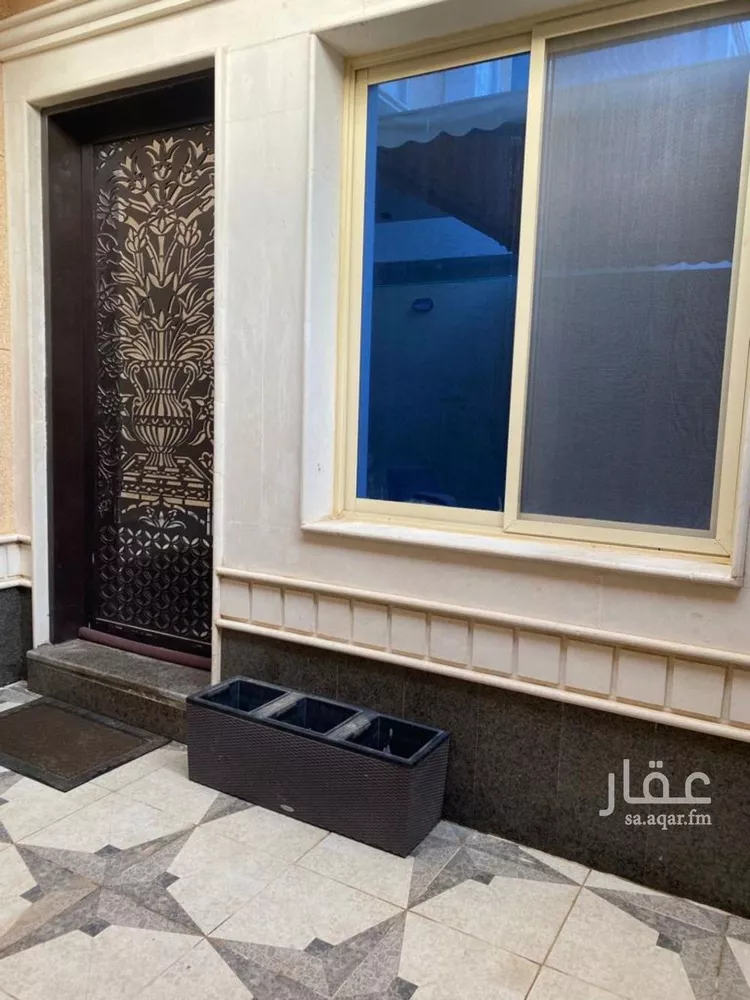 فيلا للبيع في شارع حمزة بن عبدالمطلب, حي الرمال, مدينة الرياض, منطقة الرياض صورة 5