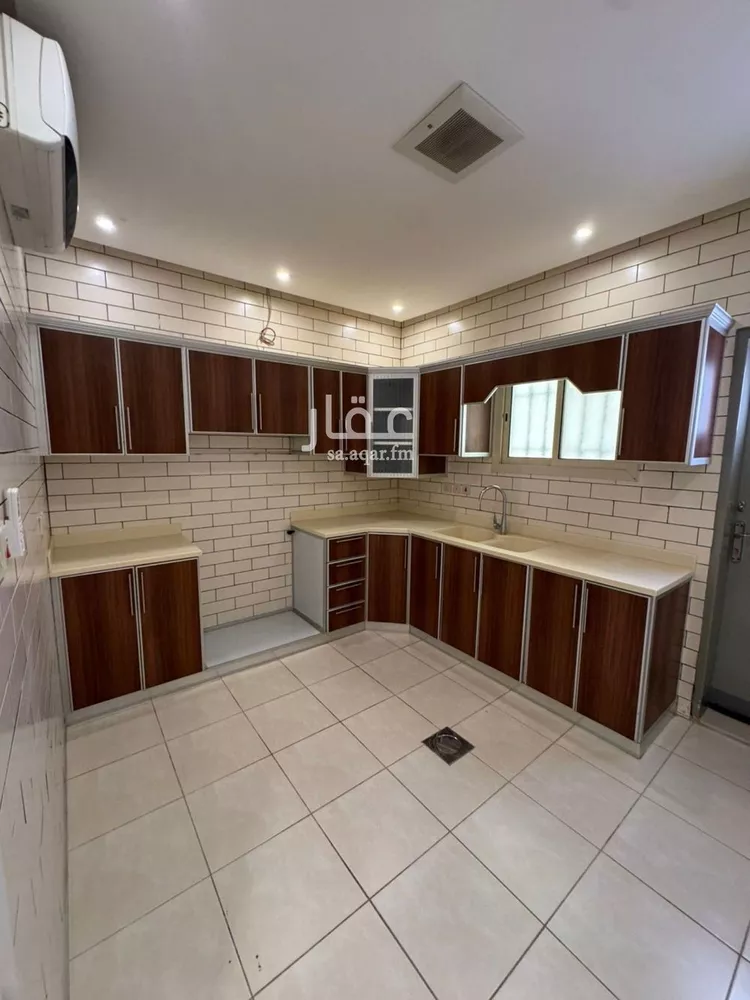 دور للإيجار في شارع رقم 357, حي النرجس, مدينة الرياض, منطقة الرياض صورة 4