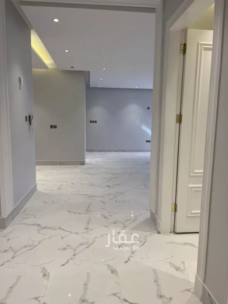 شقة للبيع في شارع الشيخ عبدالله بن جبرين, حي القيروان, مدينة الرياض, منطقة الرياض صورة 5