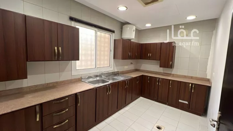 Floor for Rent in Riyadh Al Yasmin