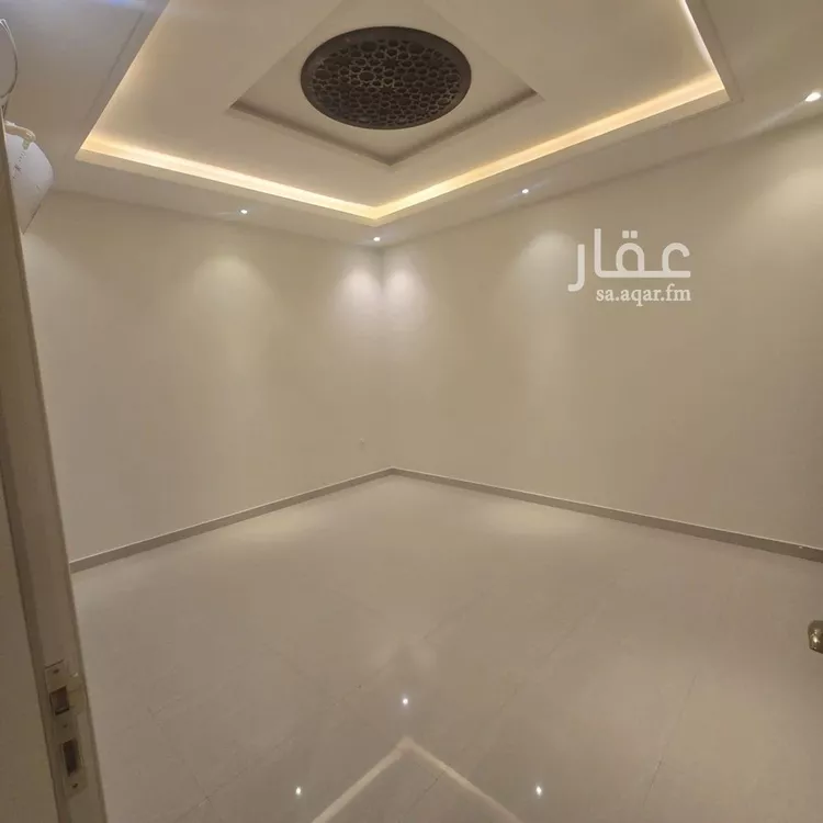 Floor for Rent in Riyadh Hittin 1 صورة