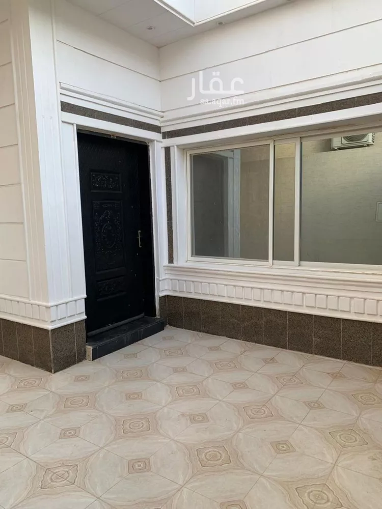 فيلا للإيجار في شارع نهر ابن عميره, حي القادسية, مدينة الرياض, منطقة الرياض صورة 4