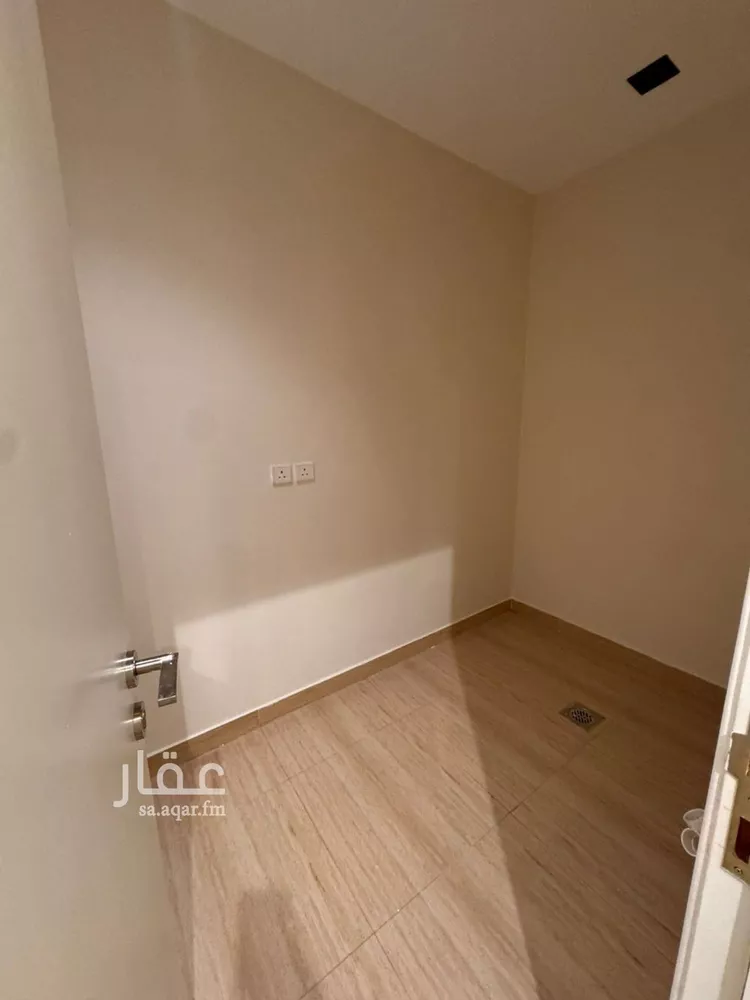 شقة للإيجار في شارع رقم 279, حي الملقا, مدينة الرياض, منطقة الرياض صورة 2