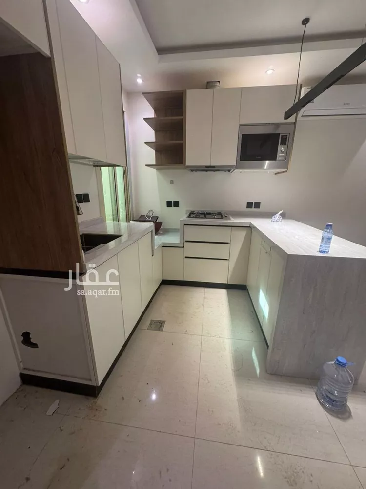 شقة للإيجار في شارع شهيد الدين ثم الوطن يحيى محمد يحيى الش, حي القيروان, مدينة الرياض, منطقة الرياض