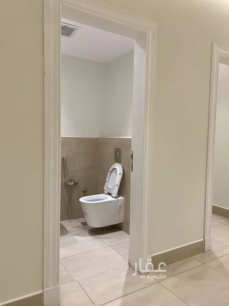 شقة للإيجار في شارع الثمامه, حي الملقا, مدينة الرياض, منطقة الرياض صورة 2