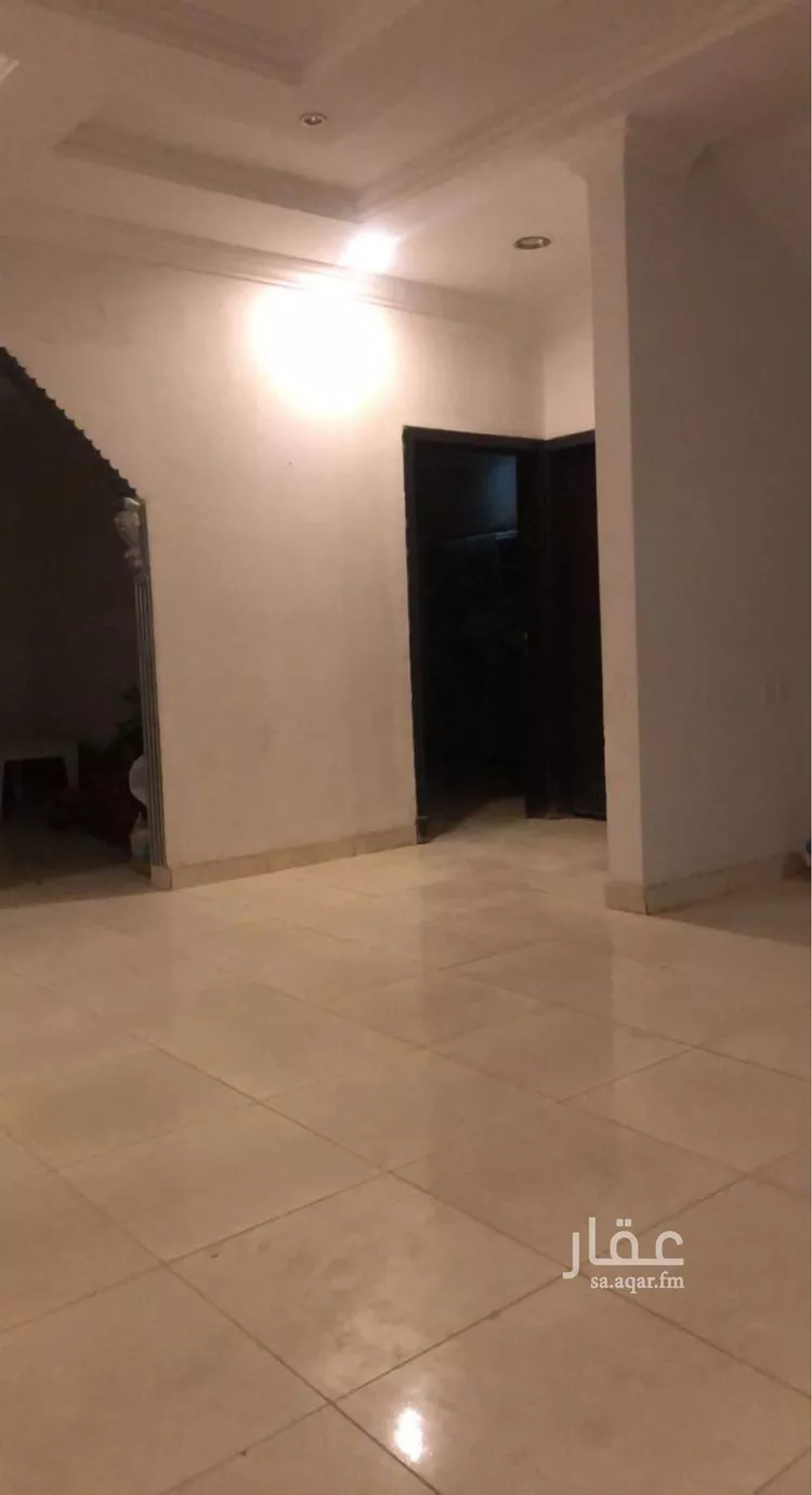 فيلا للبيع في شارع الثمام, حي الدار البيضاء, مدينة الرياض, منطقة الرياض صورة 4