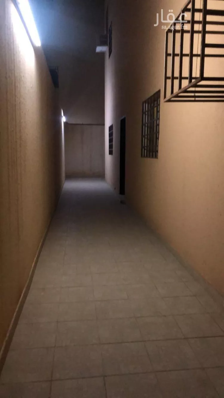 فيلا للبيع في شارع الثمام, حي الدار البيضاء, مدينة الرياض, منطقة الرياض صورة 2