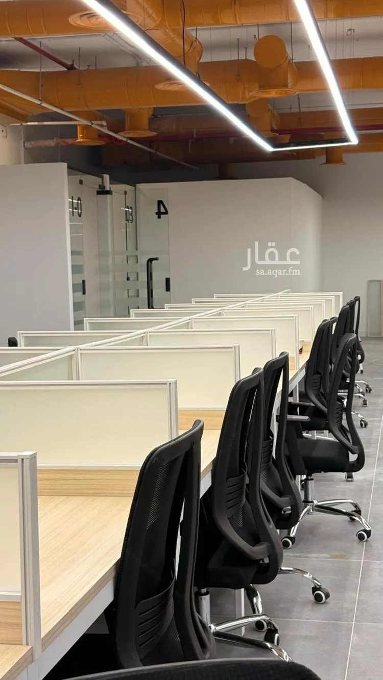 مكتب تجاري للإيجار في شارع صيدا, حي الدريهمية, مدينة الرياض, منطقة الرياض صورة 3