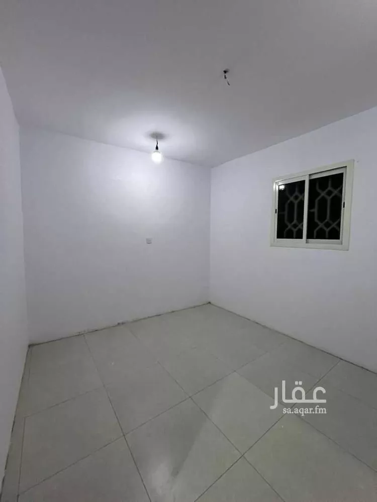 عمارة للبيع في شارع الجوز, حي منفوحة الجديدة, مدينة الرياض, منطقة الرياض صورة 2