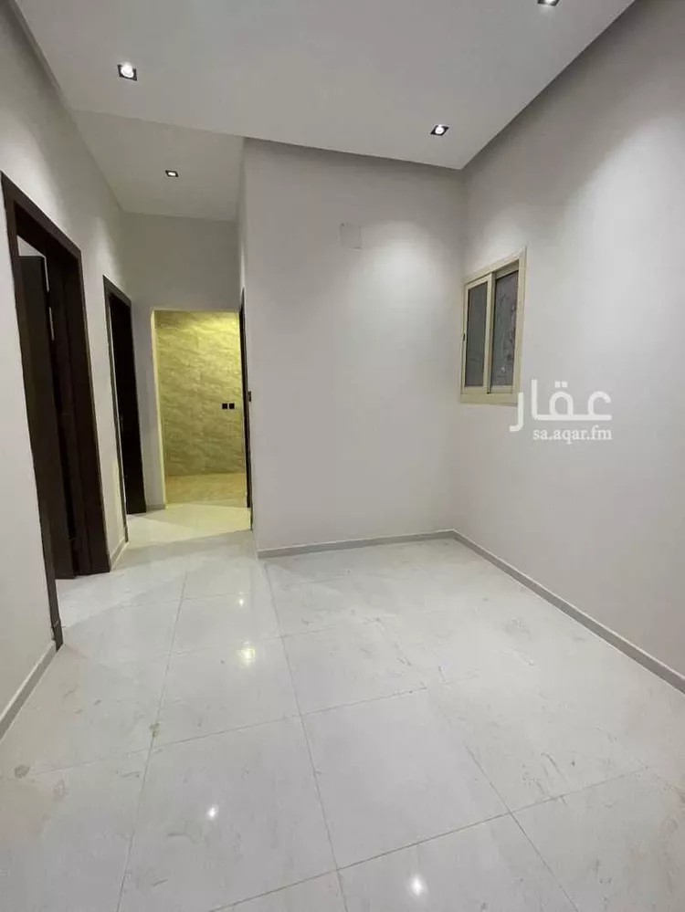 عمارة للإيجار في شارع الكسائي, حي الخالدية, مدينة الخرج, منطقة الرياض صورة 4