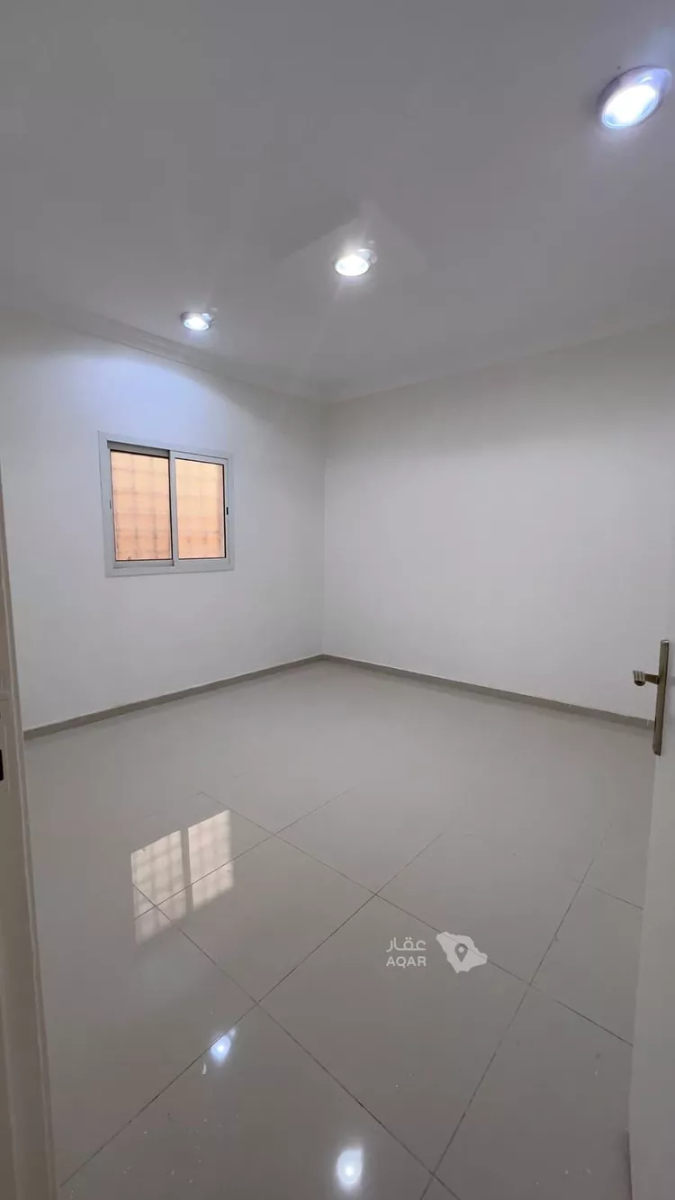 فيلا للإيجار في شارع عبدالجواد المنوفي, حي طويق, مدينة الرياض, منطقة الرياض 8
