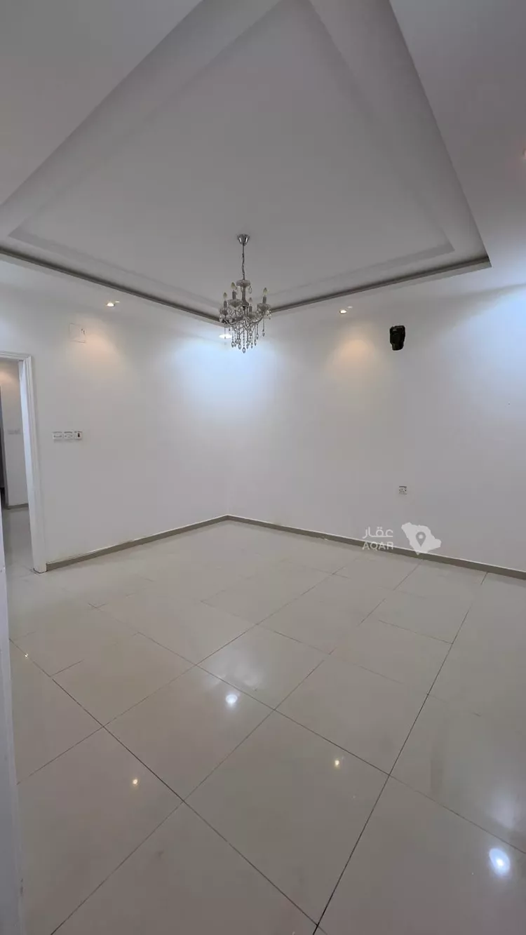 فيلا للإيجار في شارع عبدالجواد المنوفي, حي طويق, مدينة الرياض, منطقة الرياض 15