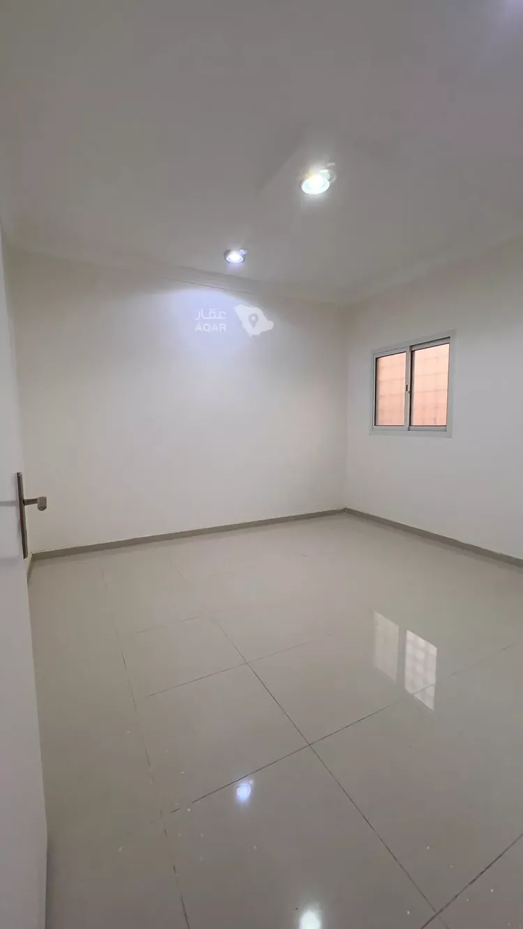 فيلا للإيجار في شارع عبدالجواد المنوفي, حي طويق, مدينة الرياض, منطقة الرياض صورة 4
