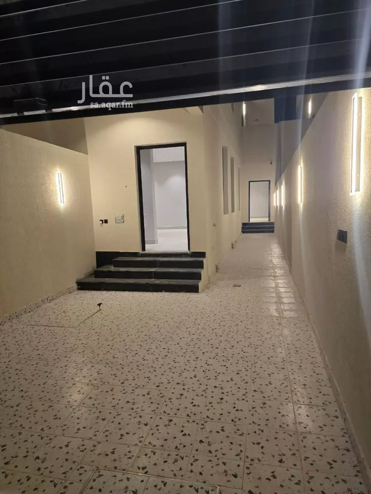Floor for Sale in Riyadh Ash Sharq 9