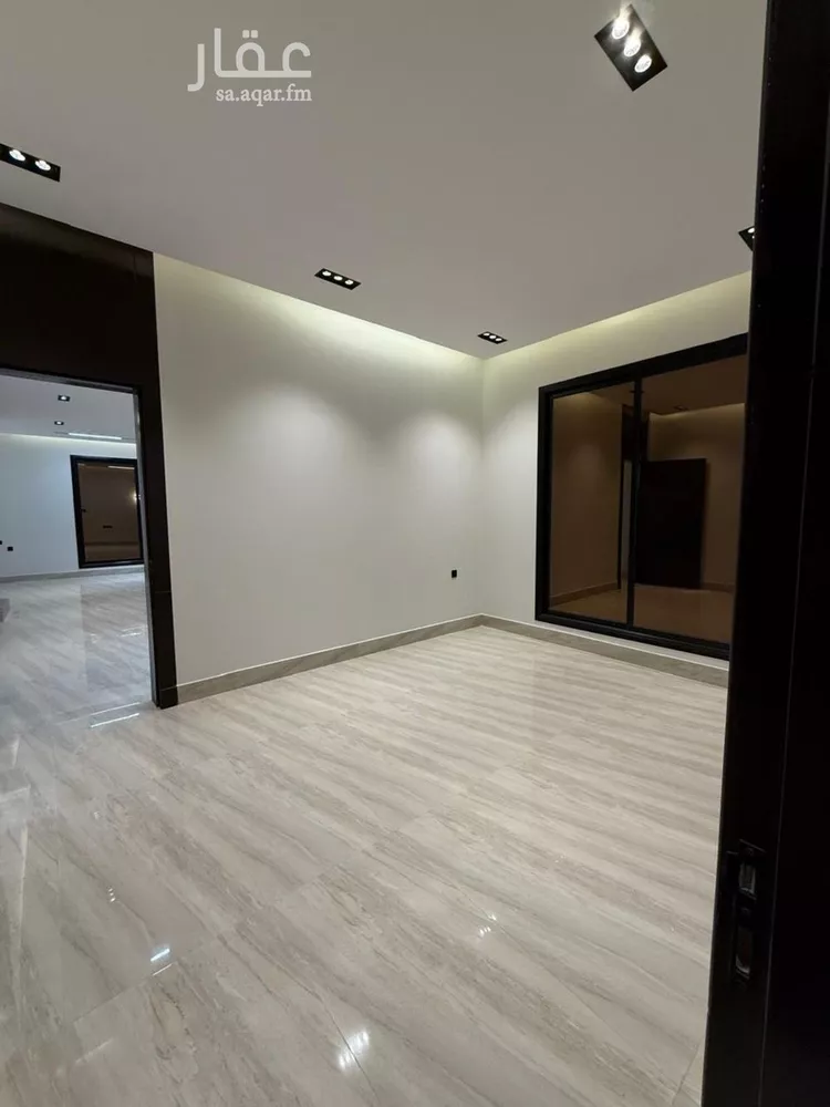 فيلا للبيع في شارع أبي العباس الجندي, حي الرمال, مدينة الرياض, منطقة الرياض صورة 5