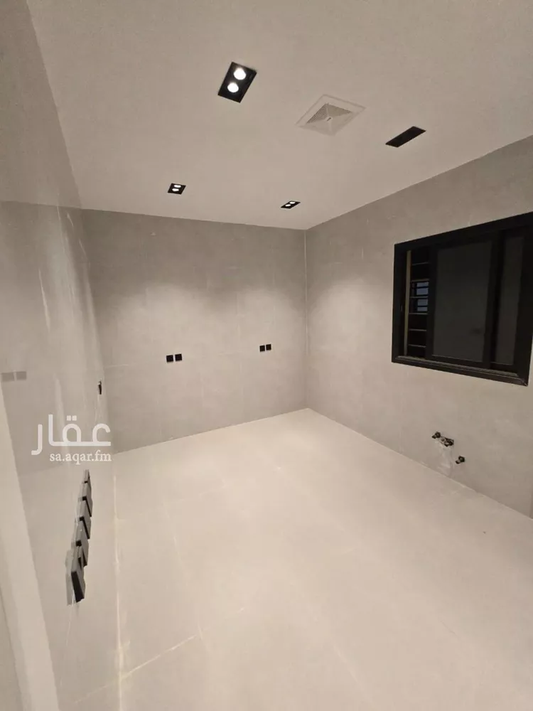 دور للبيع في شارع 5557/1, حي الجنادرية, مدينة الرياض, منطقة الرياض