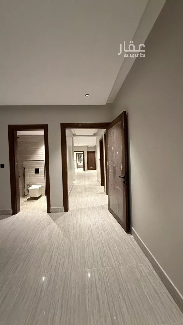 Floor for Sale in Riyadh Ash Sharq 6