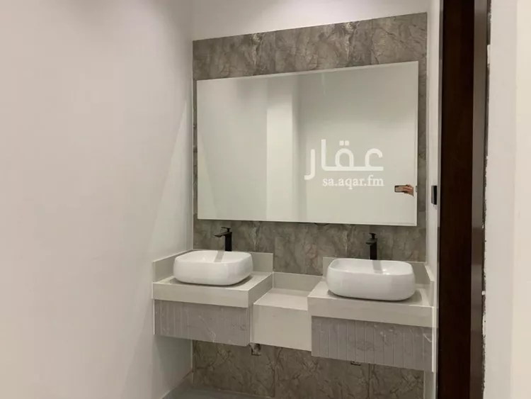 دور للبيع في شارع رقم 166, حي الجنادرية, مدينة الرياض, منطقة الرياض صورة 4