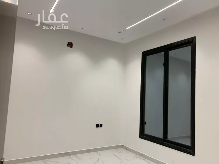 Floor for Sale in Riyadh Al Janadriyah 18
