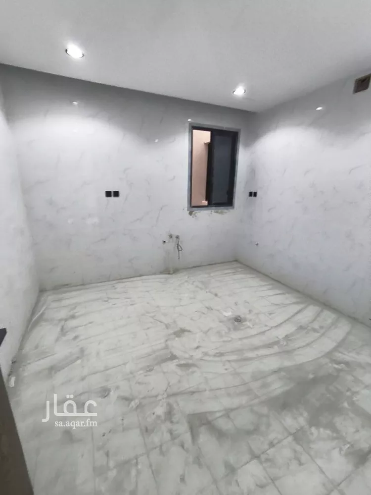 دور للبيع في شارع عوالي, حي شبرا, مدينة الرياض, منطقة الرياض صورة 3