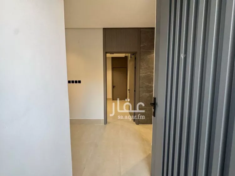 فيلا للبيع في شارع محمد السنوسي, حي العريجاء الغربي, مدينة الرياض, منطقة الرياض صورة 4