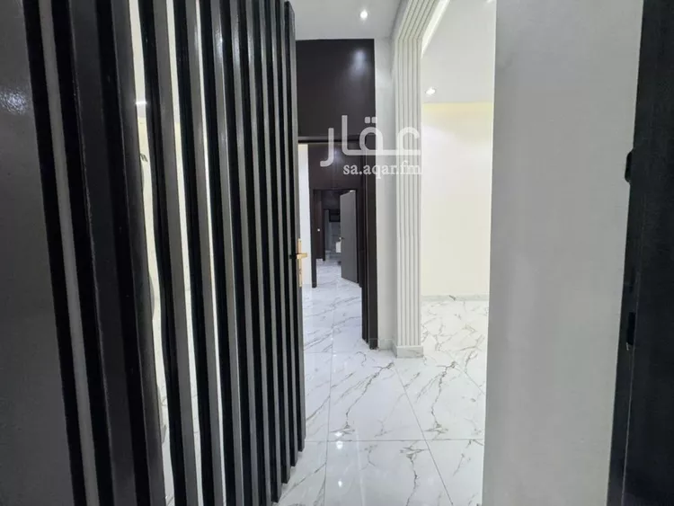 فيلا للبيع في شارع الشويرف, حي العريجاء الغربي, مدينة الرياض, منطقة الرياض صورة 4