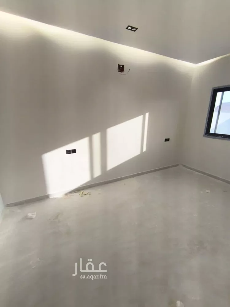 دور للبيع في شارع عوالي, حي شبرا, مدينة الرياض, منطقة الرياض صورة 2