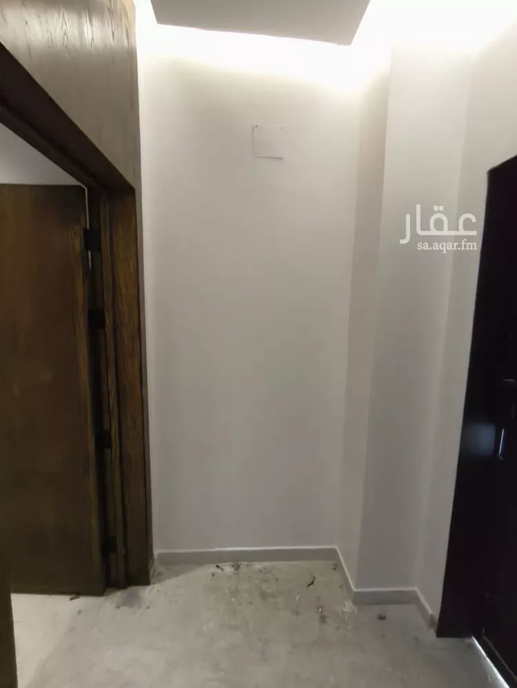 دور للبيع في شارع عوالي, حي شبرا, مدينة الرياض, منطقة الرياض صورة 3